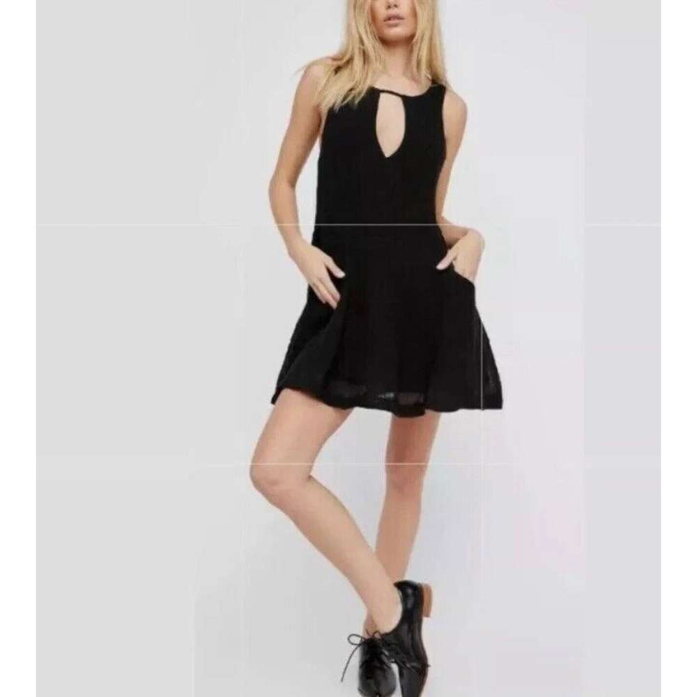 Free People Medium 100% Linen Black Tunic Swing Mini Dress Pockets Keyhole Boho